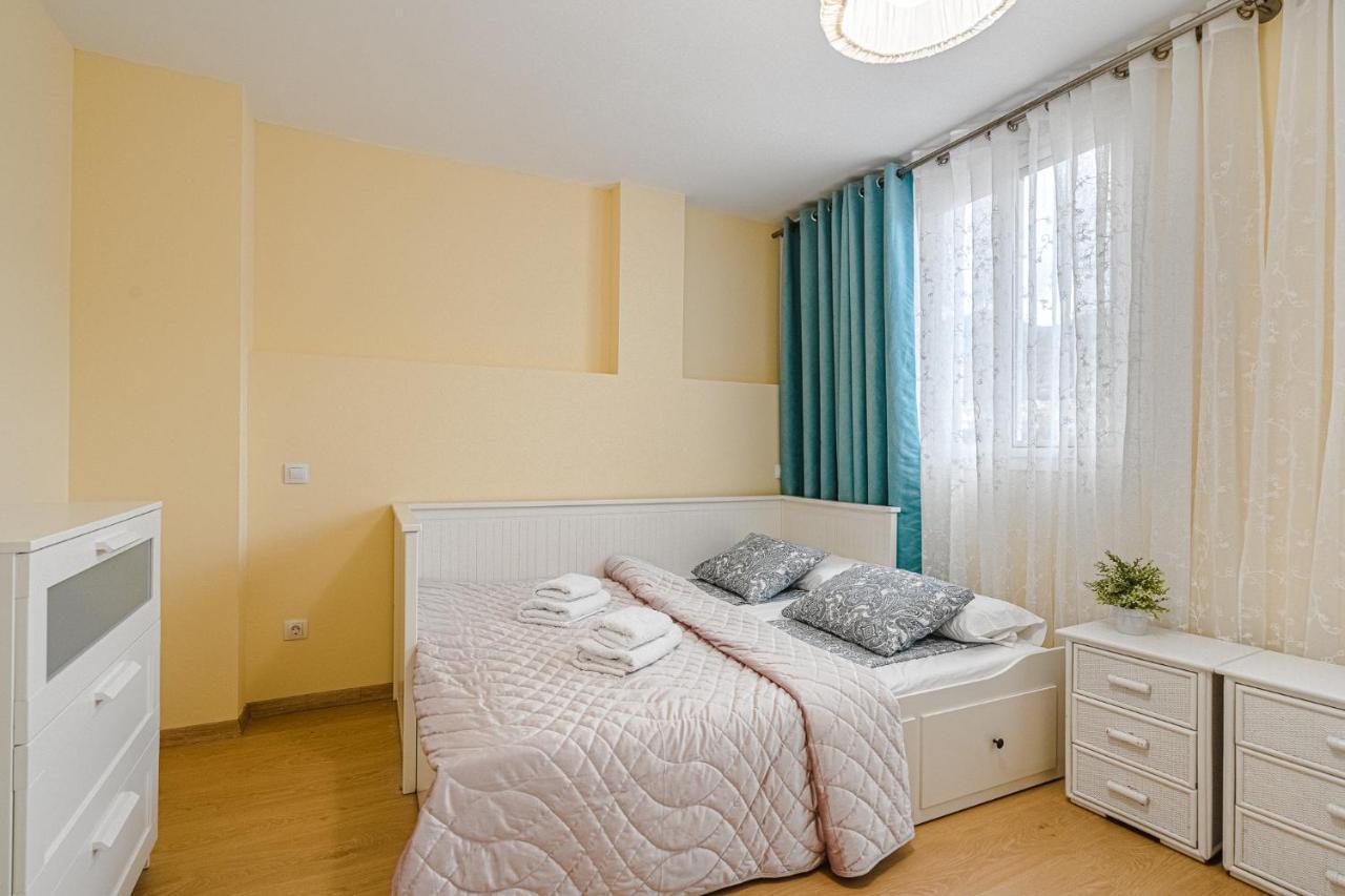 Red Large Family Apartment, Three Floors, 10 Guests Costa Adeje  Bagian luar foto